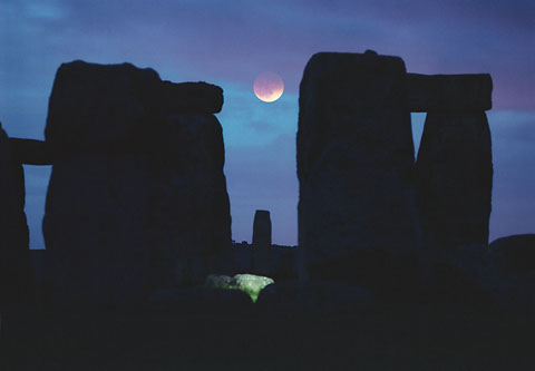 stonehengeb Moon eclipse